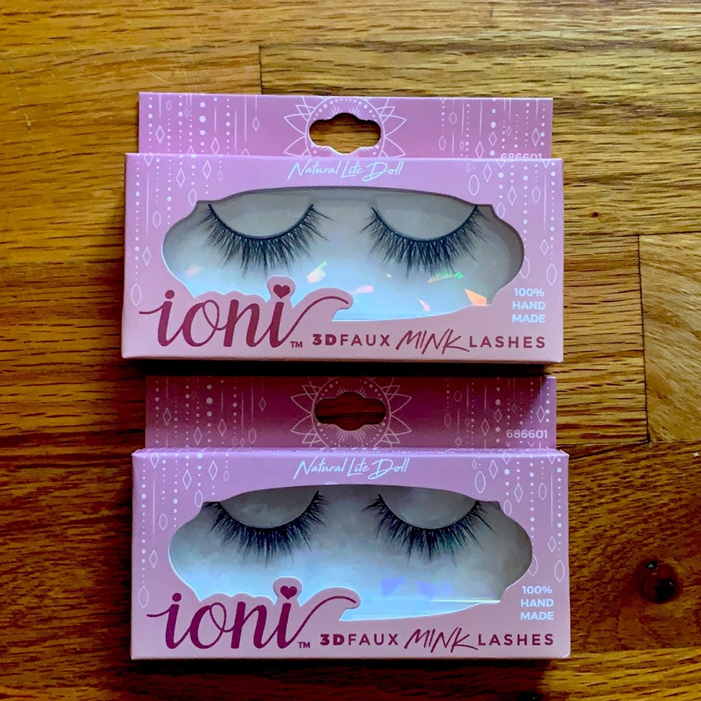 2 boxes ioni 3D Faux Mink Lashes in lite doll!!